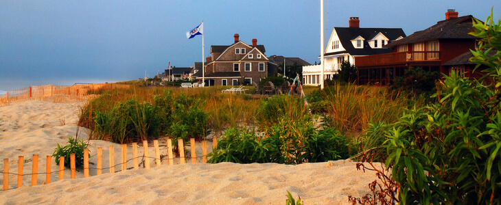 The Mantoloking beach shoreline